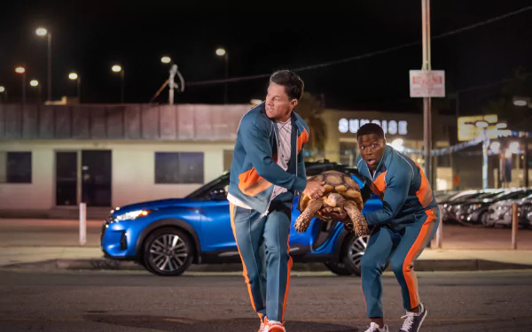 Mark Wahlberg Kevin Hart movie Me Time HD Desktop Wallpaper | Background Image
