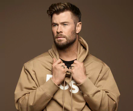 Celebrity Chris Hemsworth HD Desktop Wallpaper | Background Image
