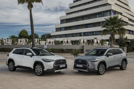 vehicle Toyota Corolla Cross HD Desktop Wallpaper | Background Image