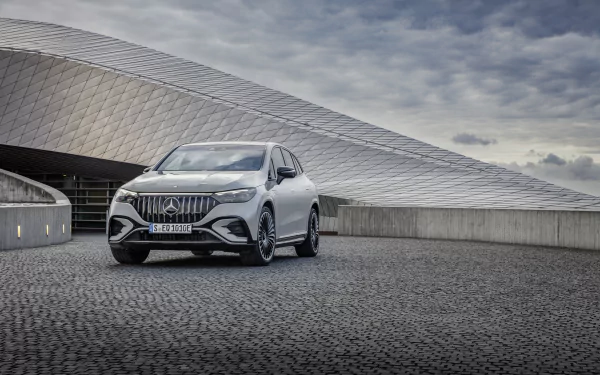 vehicle Mercedes-AMG EQE 53 HD Desktop Wallpaper | Background Image