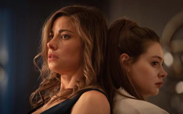  Brooke Satchwell in Poker Face