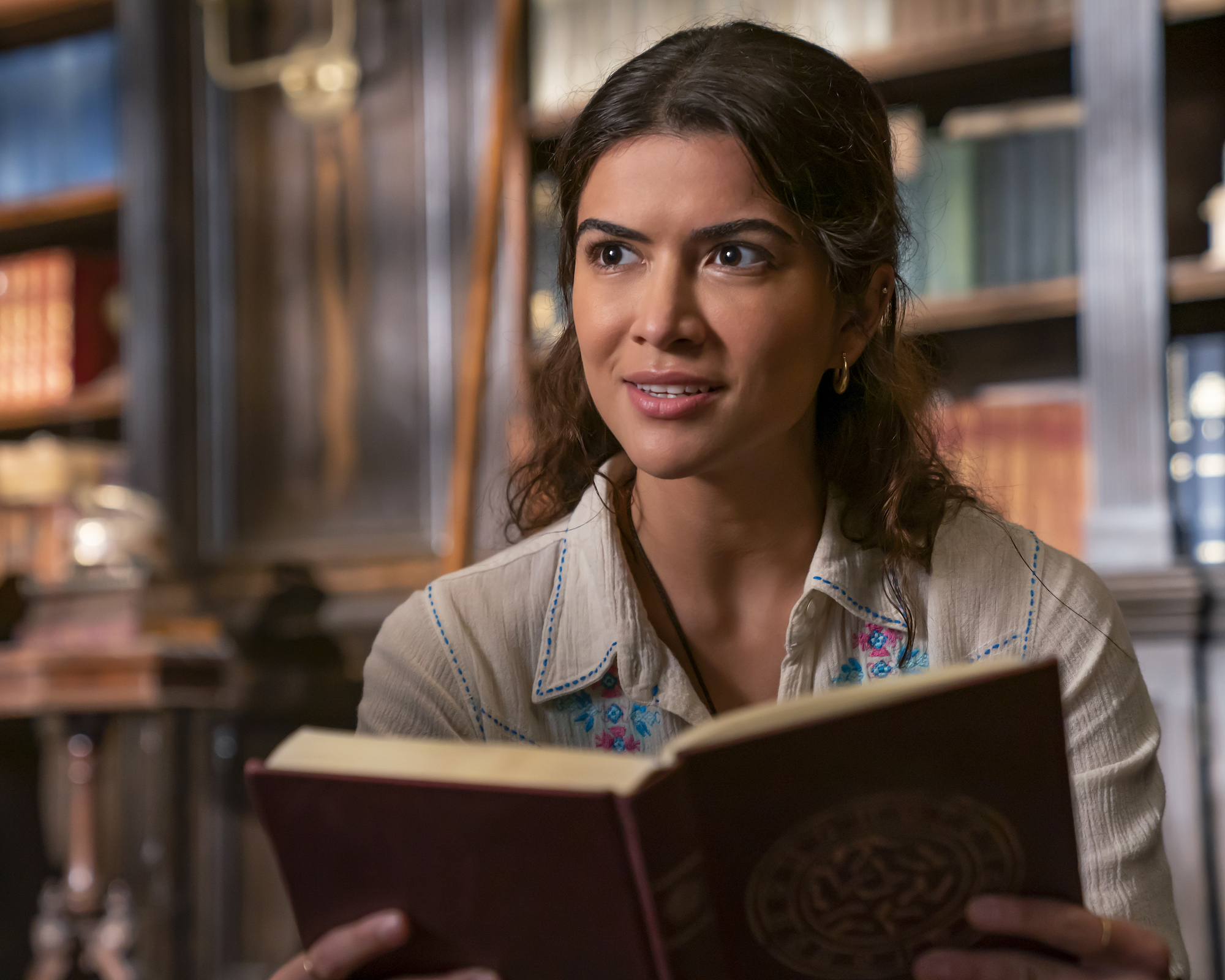 Download lisette olivera tv show national treasure edge of history hd