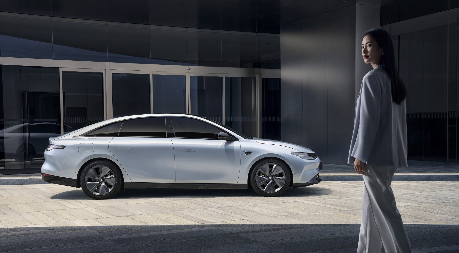 Download Vehicle Leap C01 4k Ultra HD Wallpaper