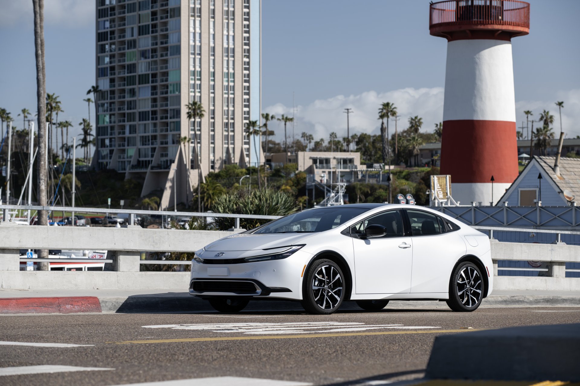 Download Vehicle Toyota Prius 8k Ultra HD Wallpaper