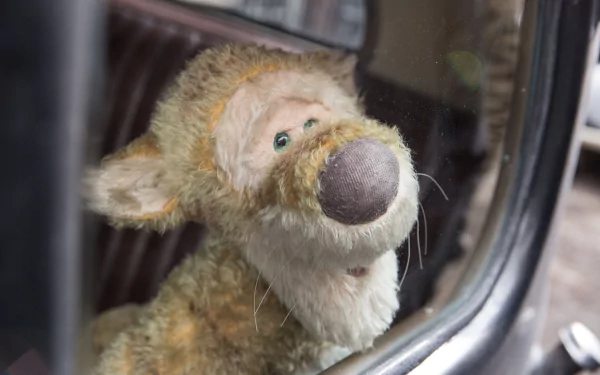 Tigger movie Christopher Robin HD Desktop Wallpaper | Background Image