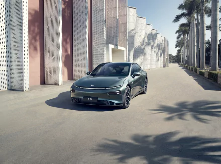 vehicle Xpeng P7i HD Desktop Wallpaper | Background Image