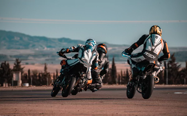  pitbikes en circuito