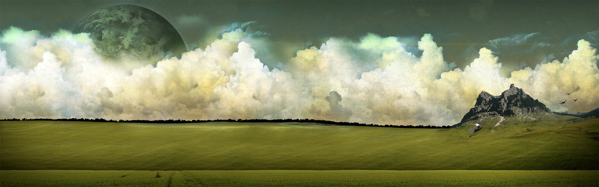 Moon shining through clouds in a beautiful HD desktop wallpaper