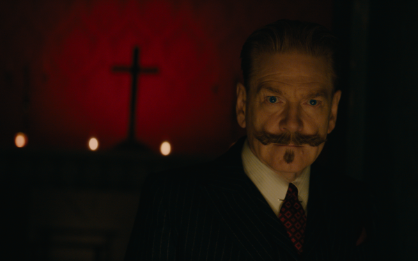 Kenneth Branagh in character with a dramatic backdrop for A Haunting in Venice – HD desktop wallpaper.