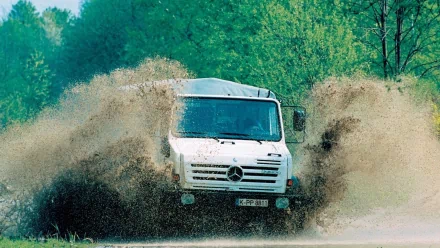 vehicle Mercedes-Benz Unimog HD Desktop Wallpaper | Background Image