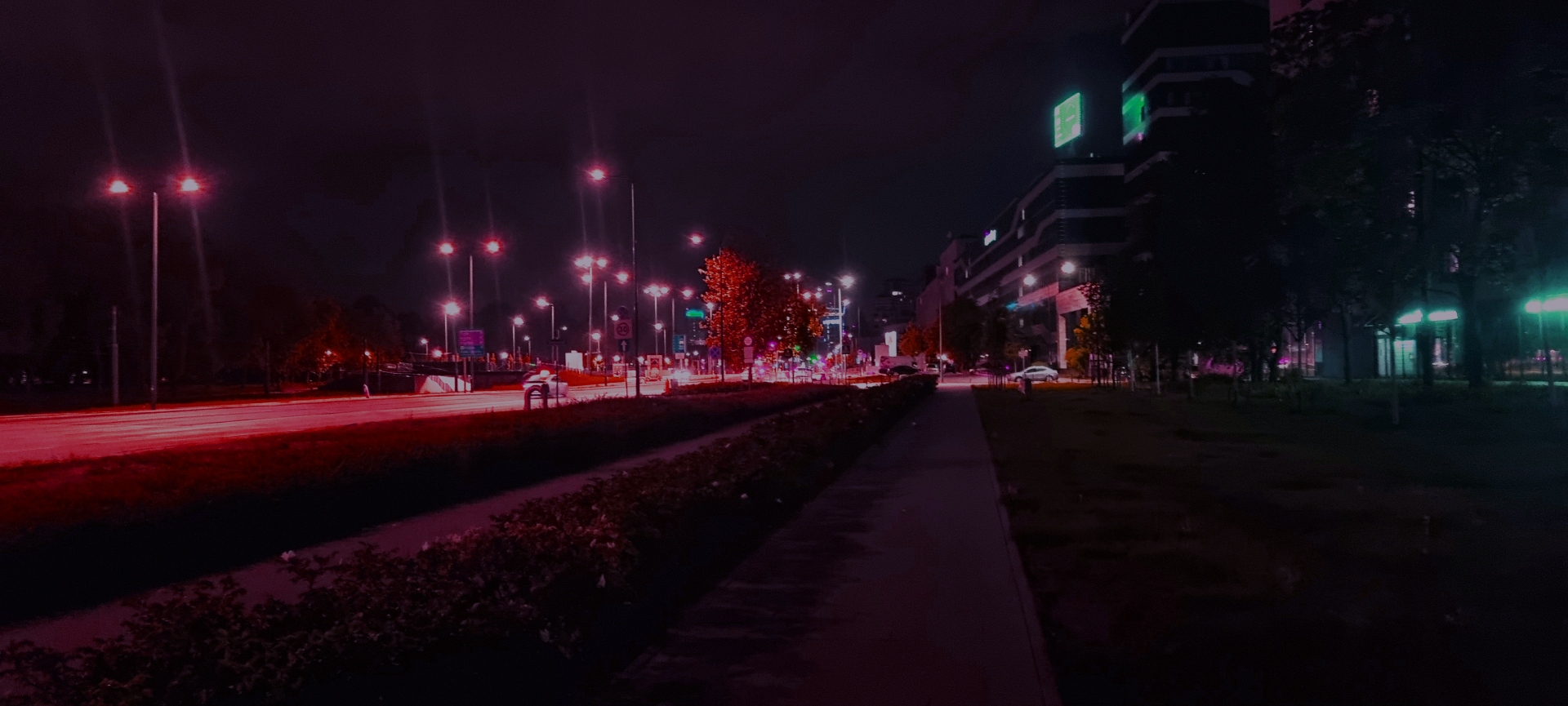 city ​​at night by sasyja