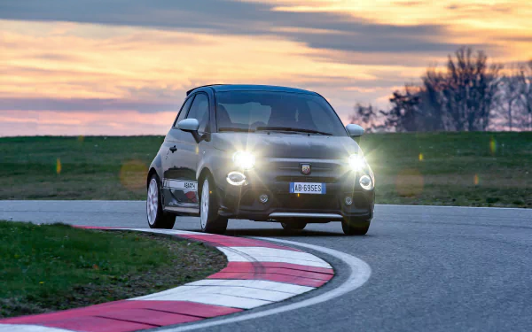 Fiat Abarth 695 Esseesse 4k Wallpapers