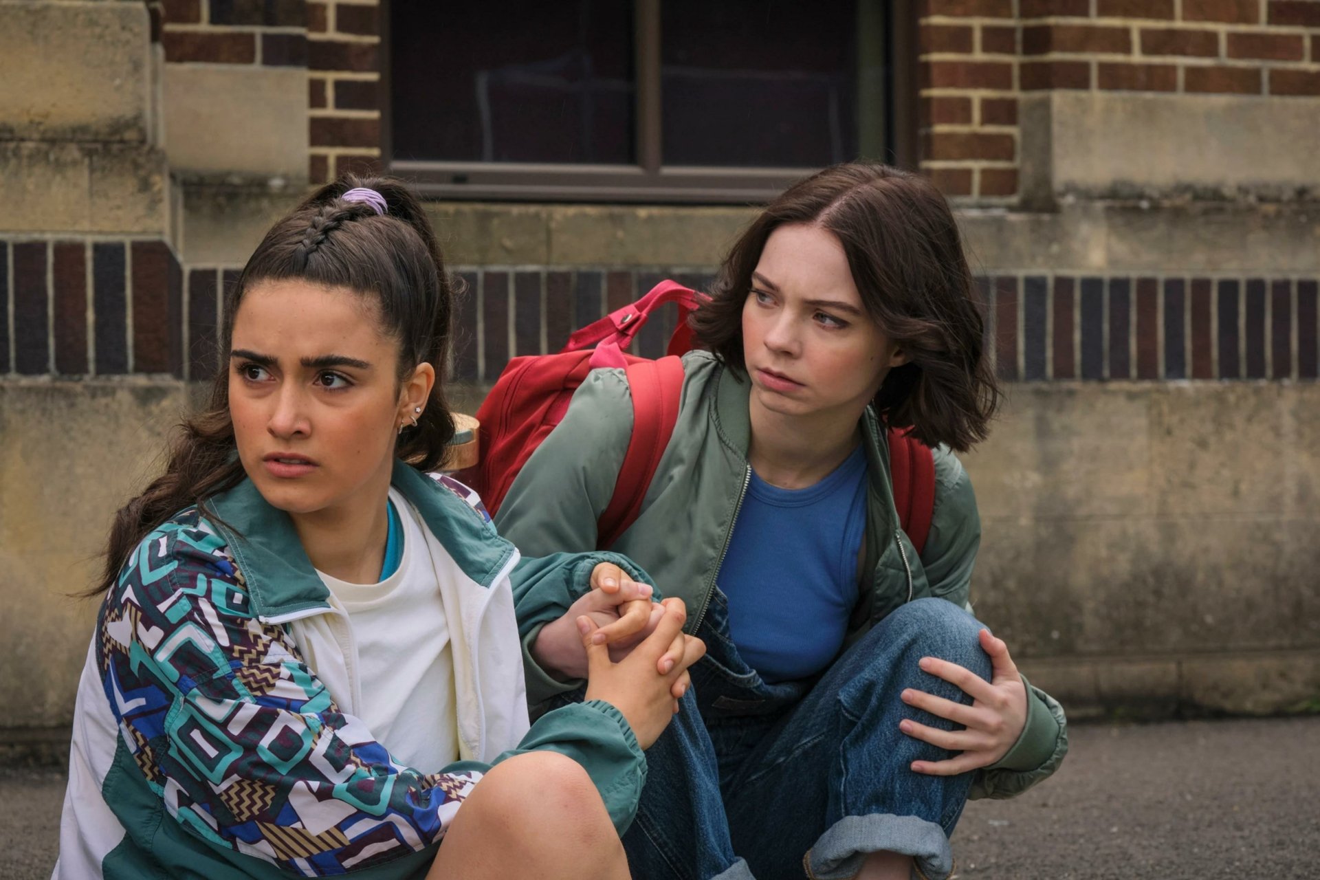 HD desktop wallpaper inspired by the TV show A Good Girl's Guide to Murder, featuring a dark, intriguing backdrop that reflects the show's suspenseful themes.