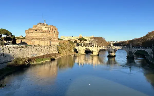  CASTELO SAN ANGELO by NALLELY BARRAGAN