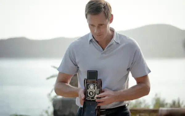 movie Lee (2023) Alexander Skarsgård HD Desktop Wallpaper | Background Image