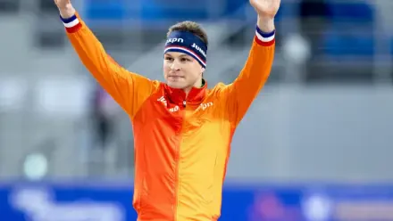 Sven Kramer ice skating HD Desktop Wallpaper | Background Image