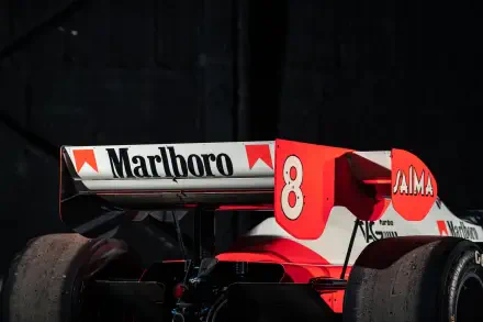 F1 HD Desktop Wallpaper | Background Image