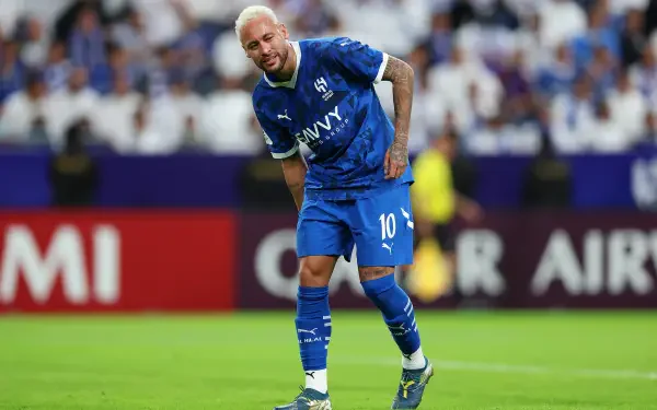 Neymar, wearing jersey number 10, plays for Al Hilal SFC in a match, showcasing his skills on the field in an HD soccer-themed desktop wallpaper.