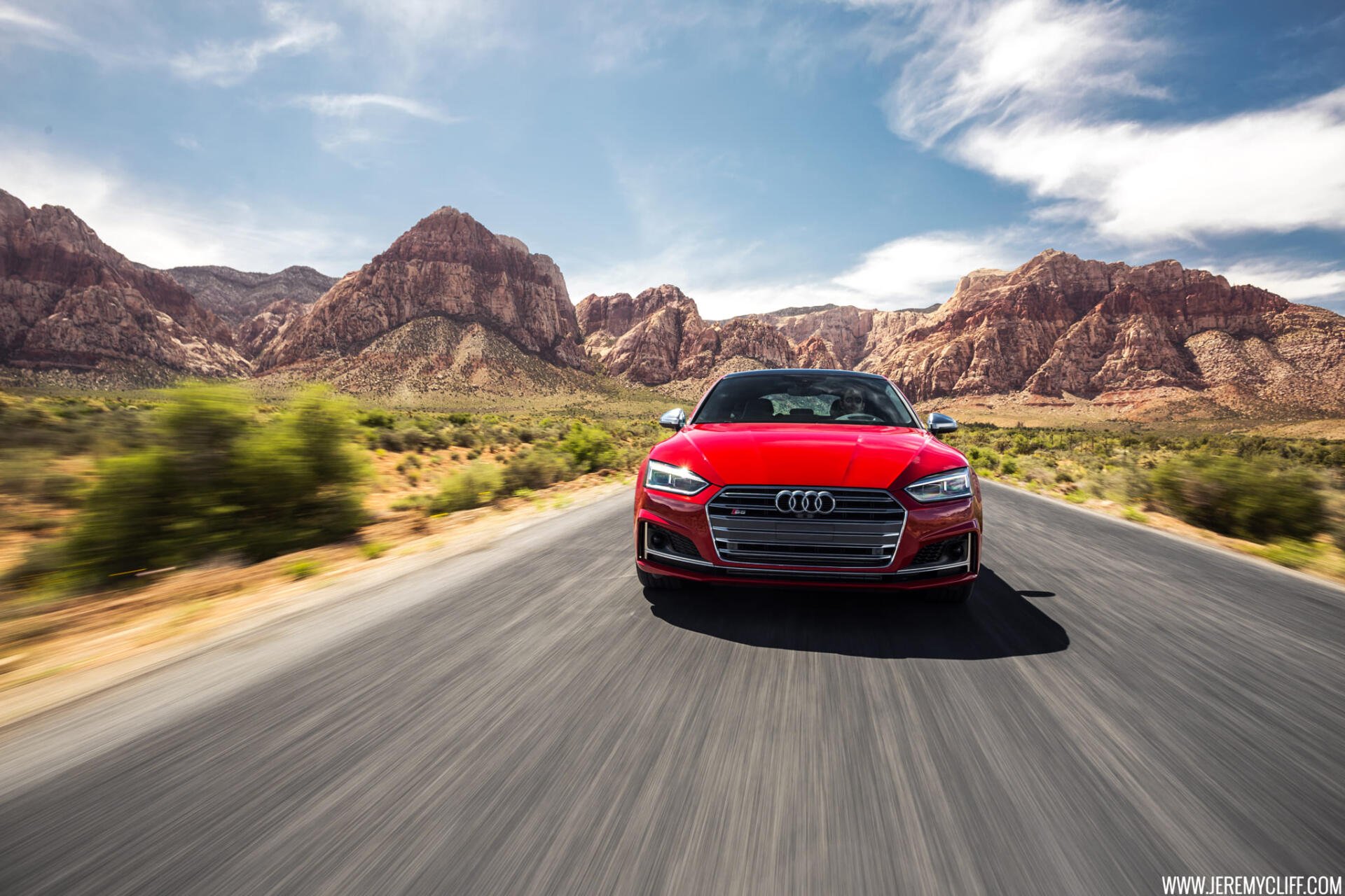 Download Car Audi HD Wallpaper