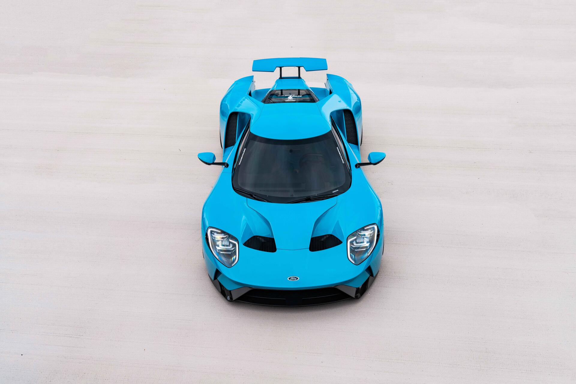 Download Car Ford GT 8k Ultra HD Wallpaper