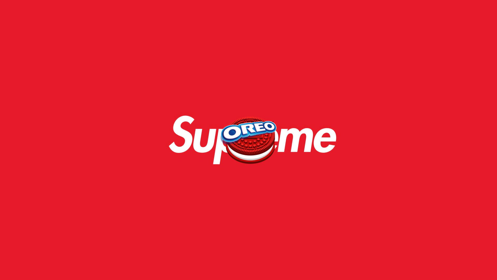 Minimalist red 8K desktop wallpaper featuring a Supreme logo with an Oreo cookie replacing the 'r' — a Supreme × Oreo crossover.