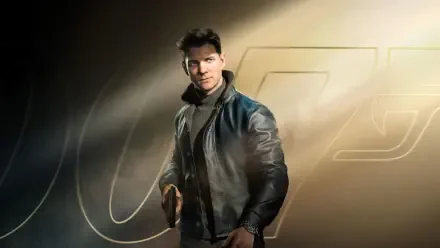 2K Quad HD PC desktop wallpaper for the video game 007: First Light — leather-jacketed secret agent holding a pistol before a stylized 007 logo.