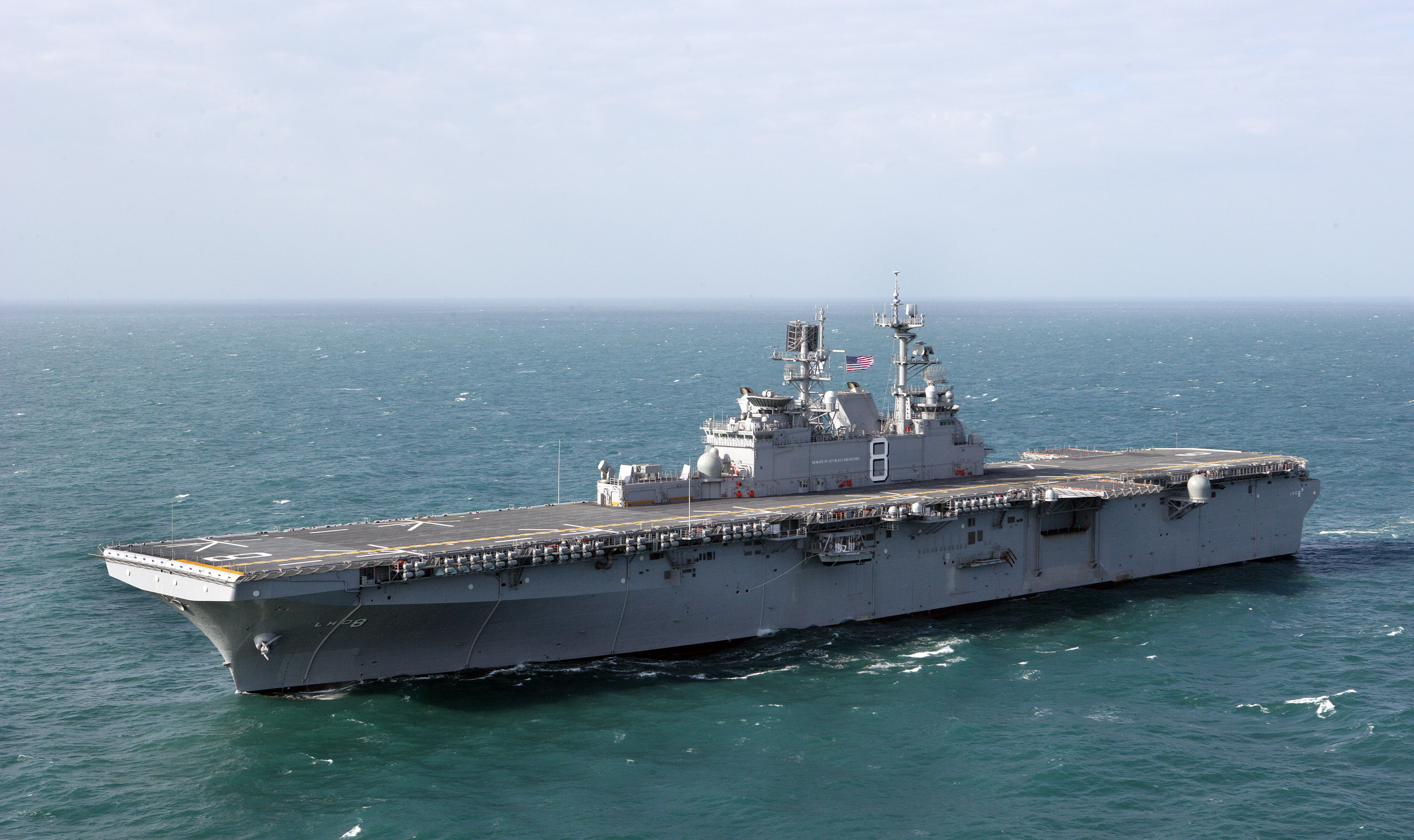 Military USS Makin Island (LHD-8) HD Wallpaper | Background Image