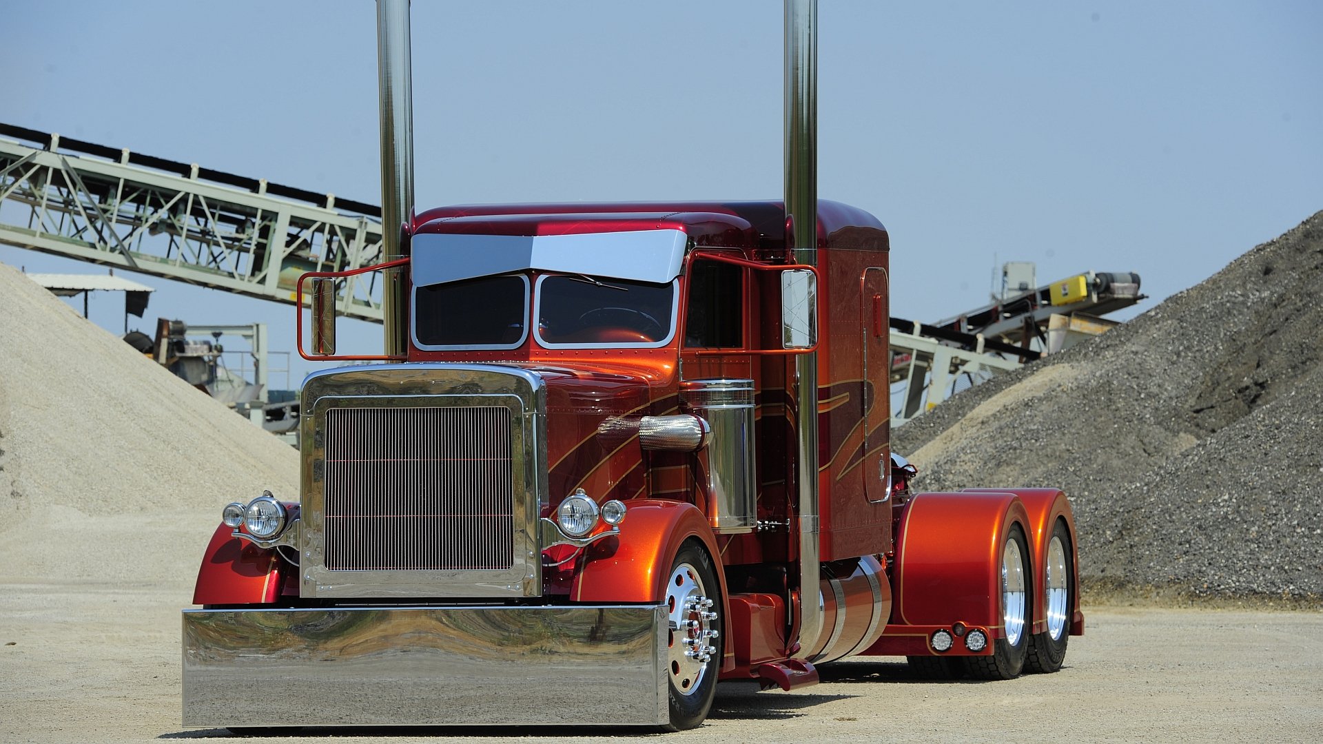 Stunning HD Wallpaper Of A Gleaming Truck stunning-hd-wallpaper-of-a-gleaming-truck