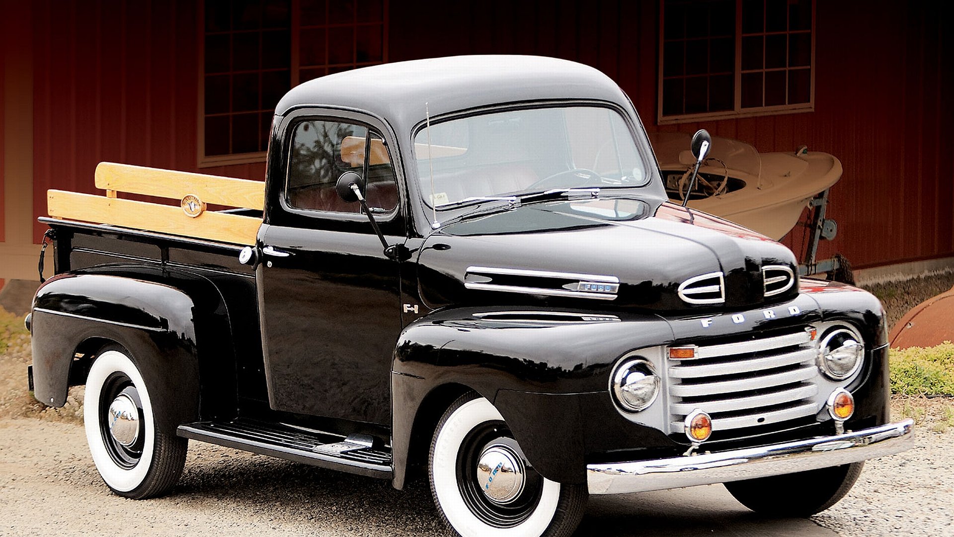 Vintage pickup. Ford Pickup 1948. Ford f1 Pickup 1948. Retro Ford 1948 Pickup. Ford f1 pick up (1948).