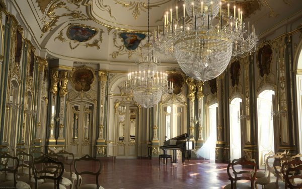 Artistic Room Piano Chandelier Music Hall HD Wallpaper | Background Image