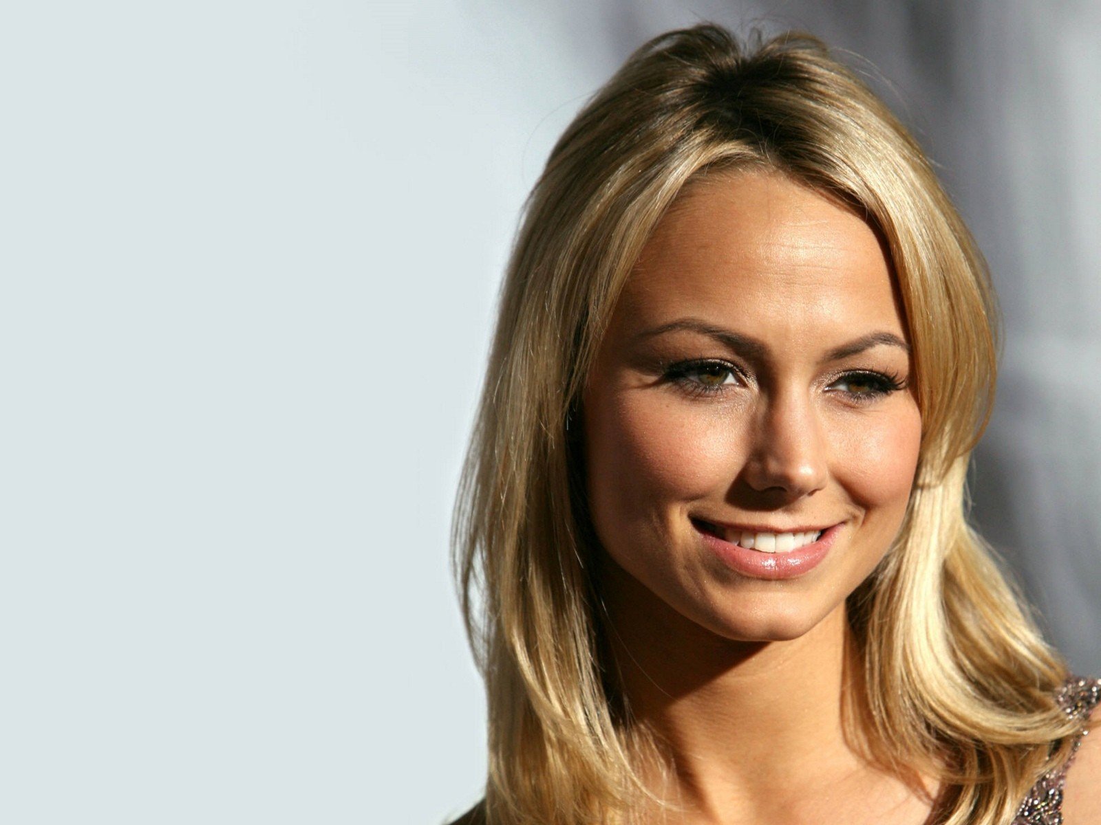 Download Celebrity Stacy Keibler Wallpaper