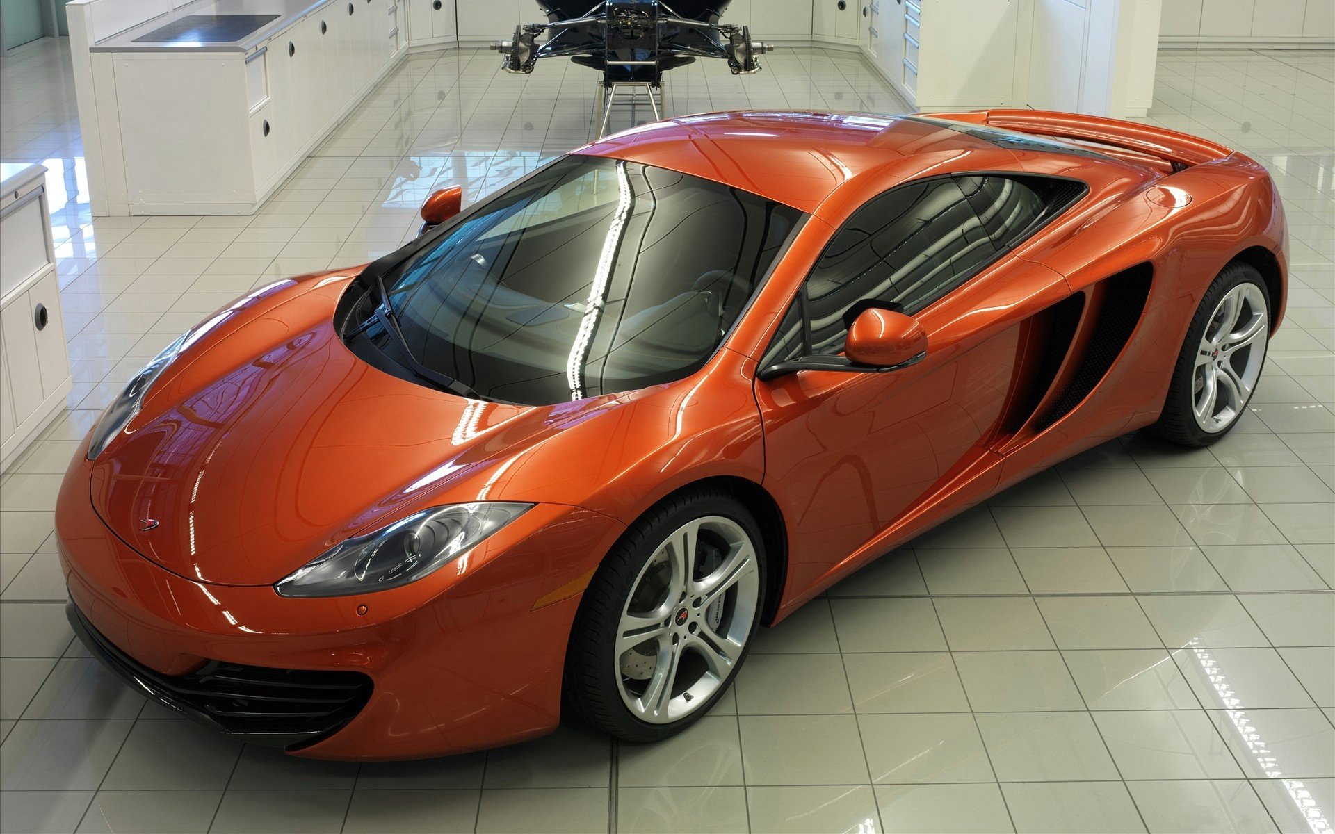 download-vehicle-mclaren-hd-wallpaper
