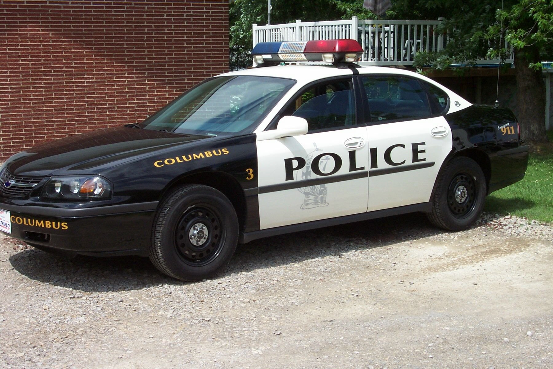 Download Vehicle Police Wallpaper