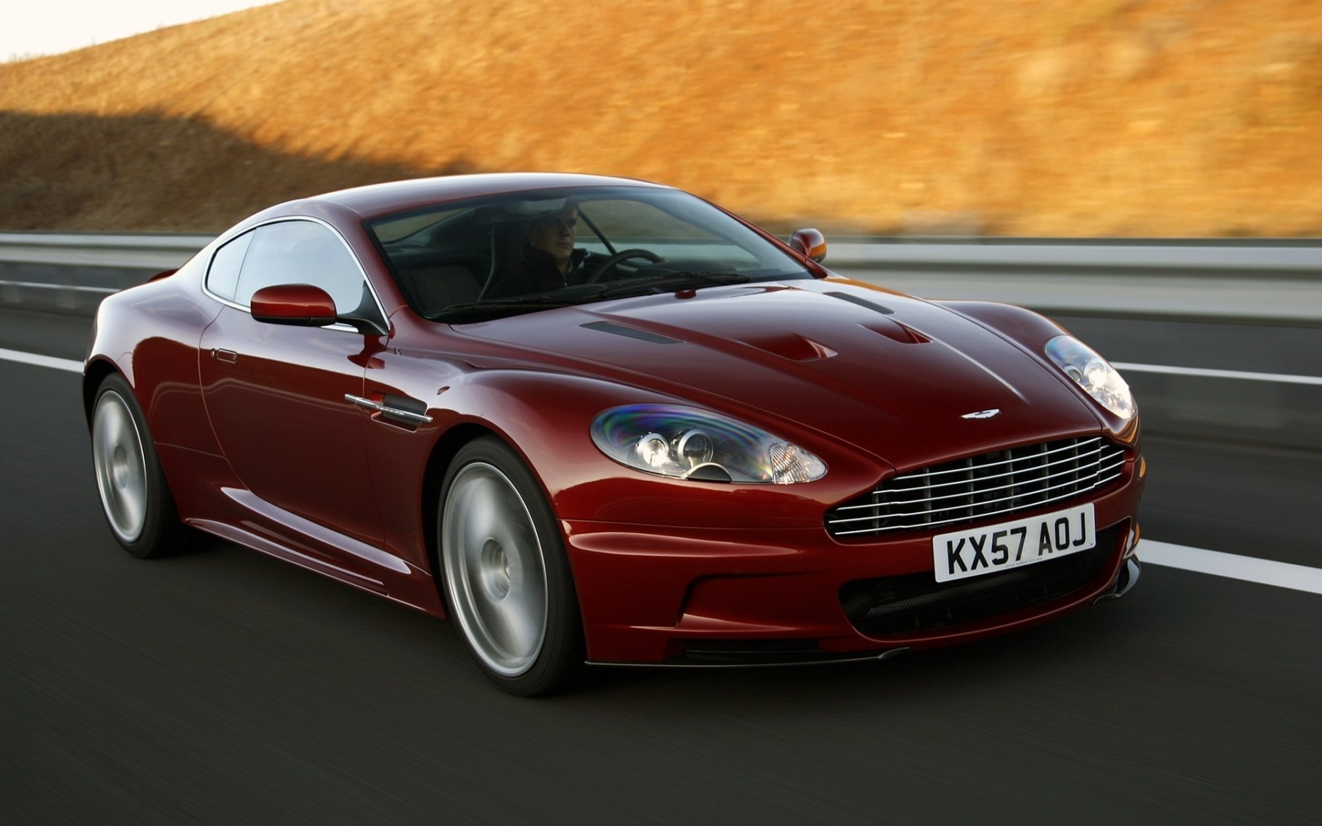 Download Vehicle Aston Martin Dbs Hd Wallpaper