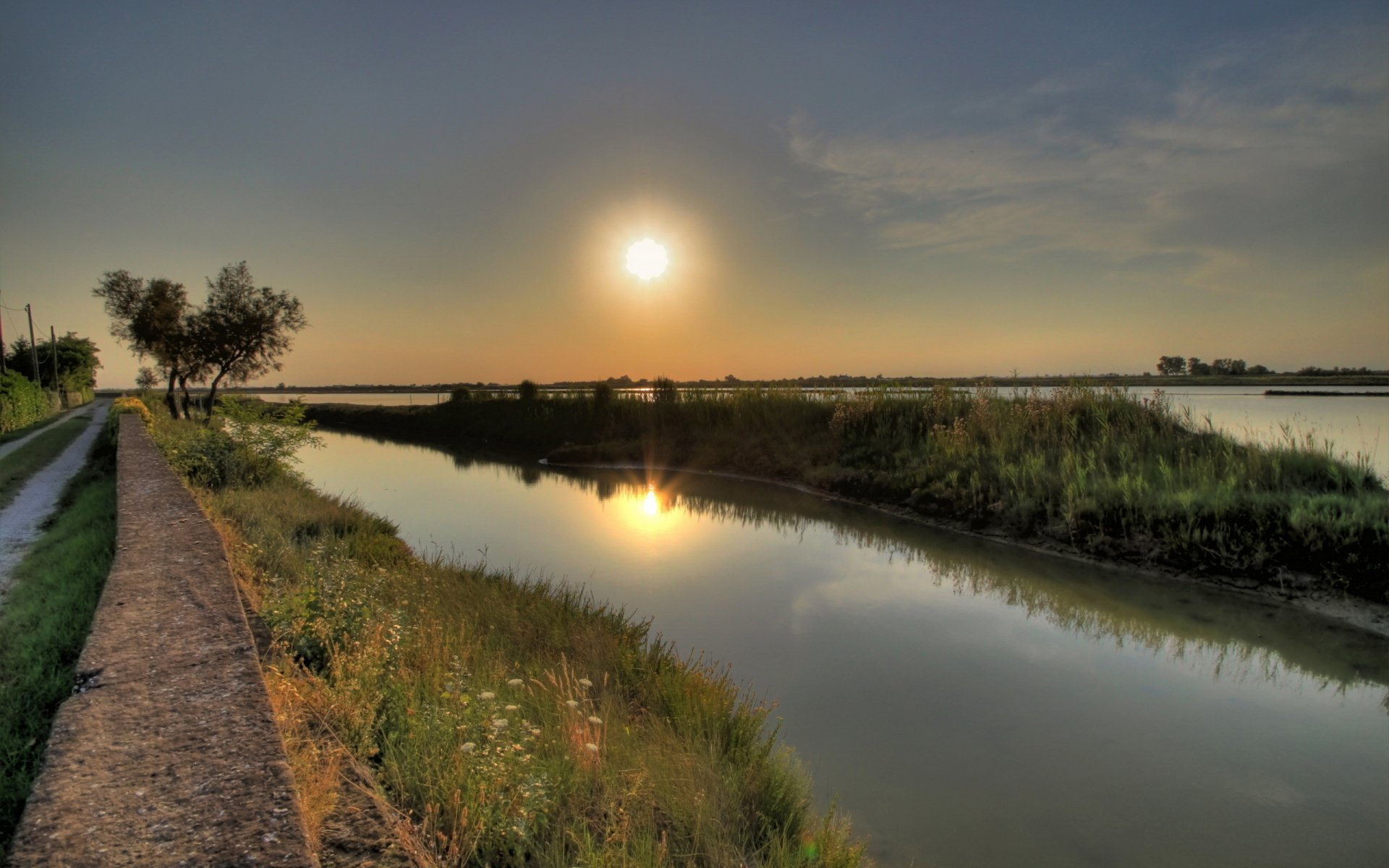 Serene Sunset Over Tranquil Lake - HD Nature Wallpaper | 2560x1600 ...