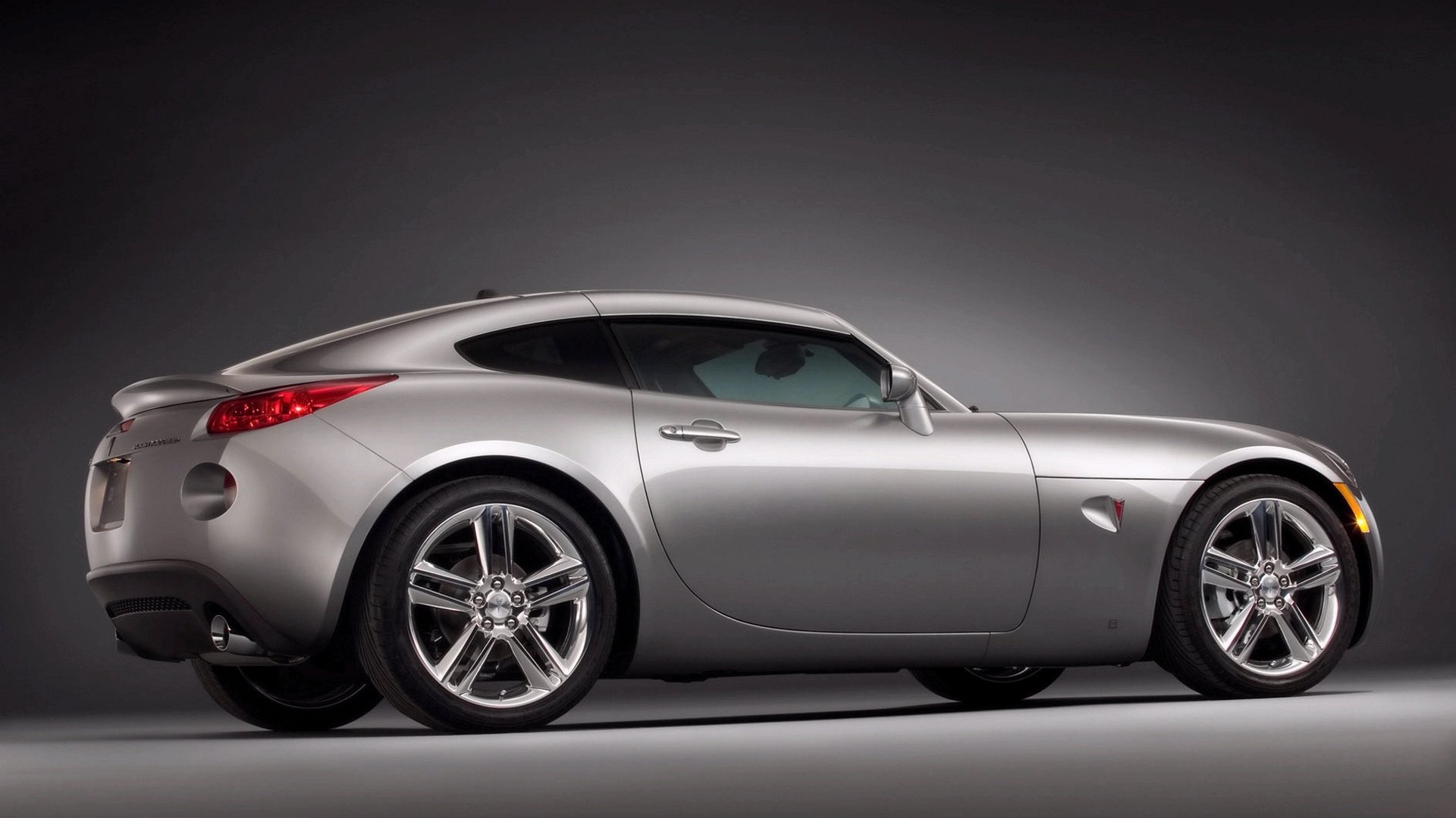 Download Vehicle Pontiac HD Wallpaper