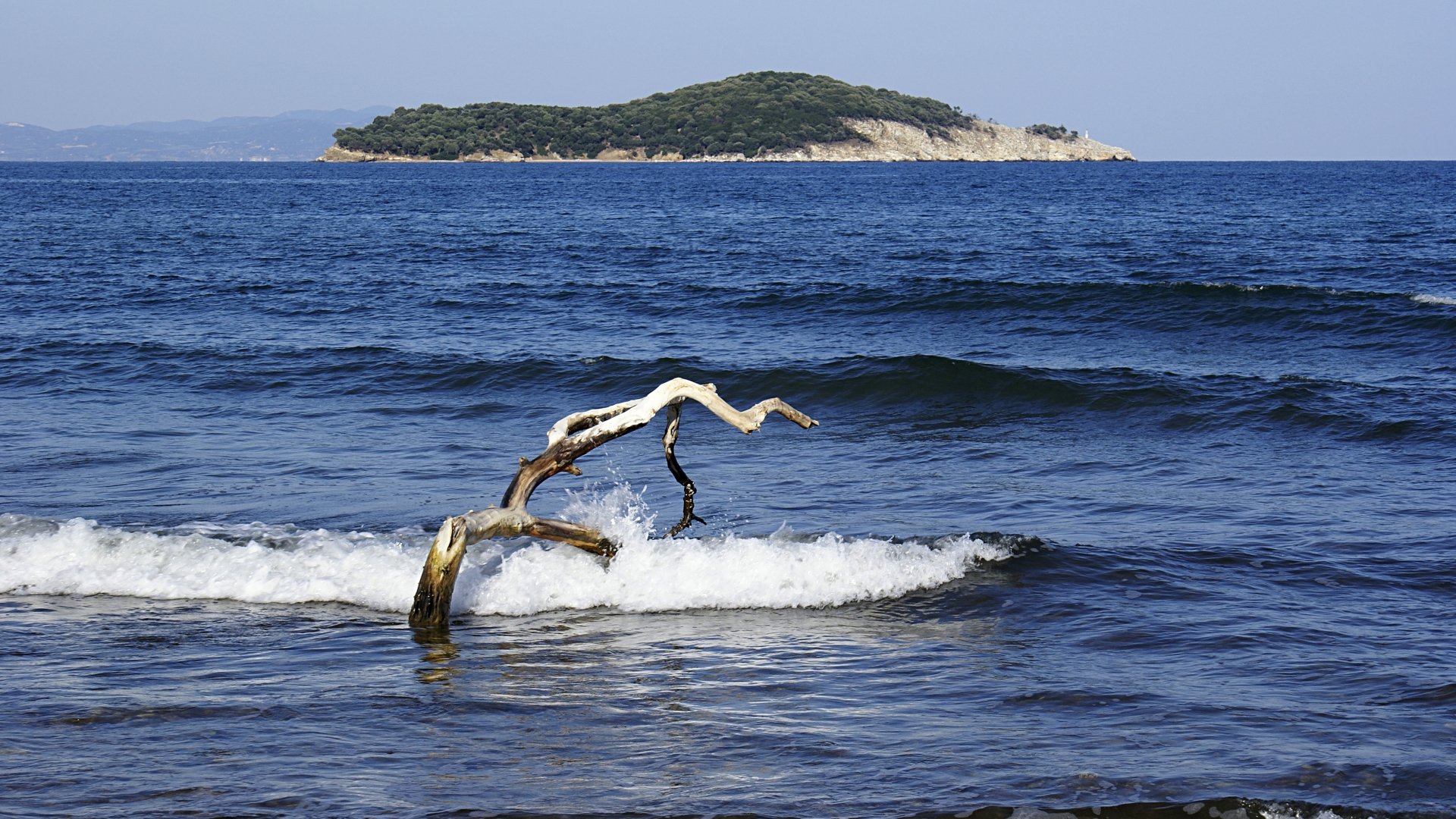 Download Nature Island HD Wallpaper