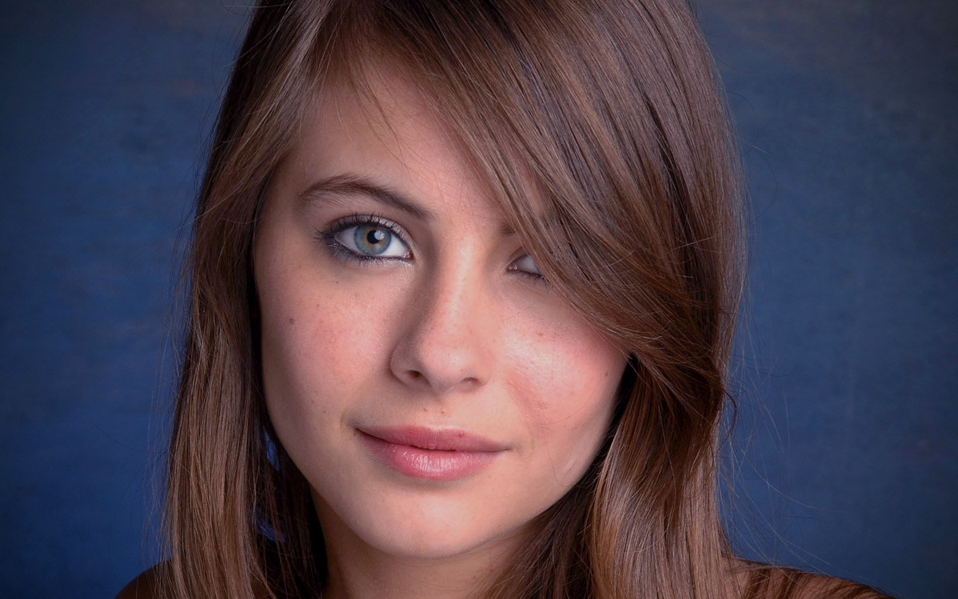Willa Holland's Best Blonde Hair Moments - wide 5