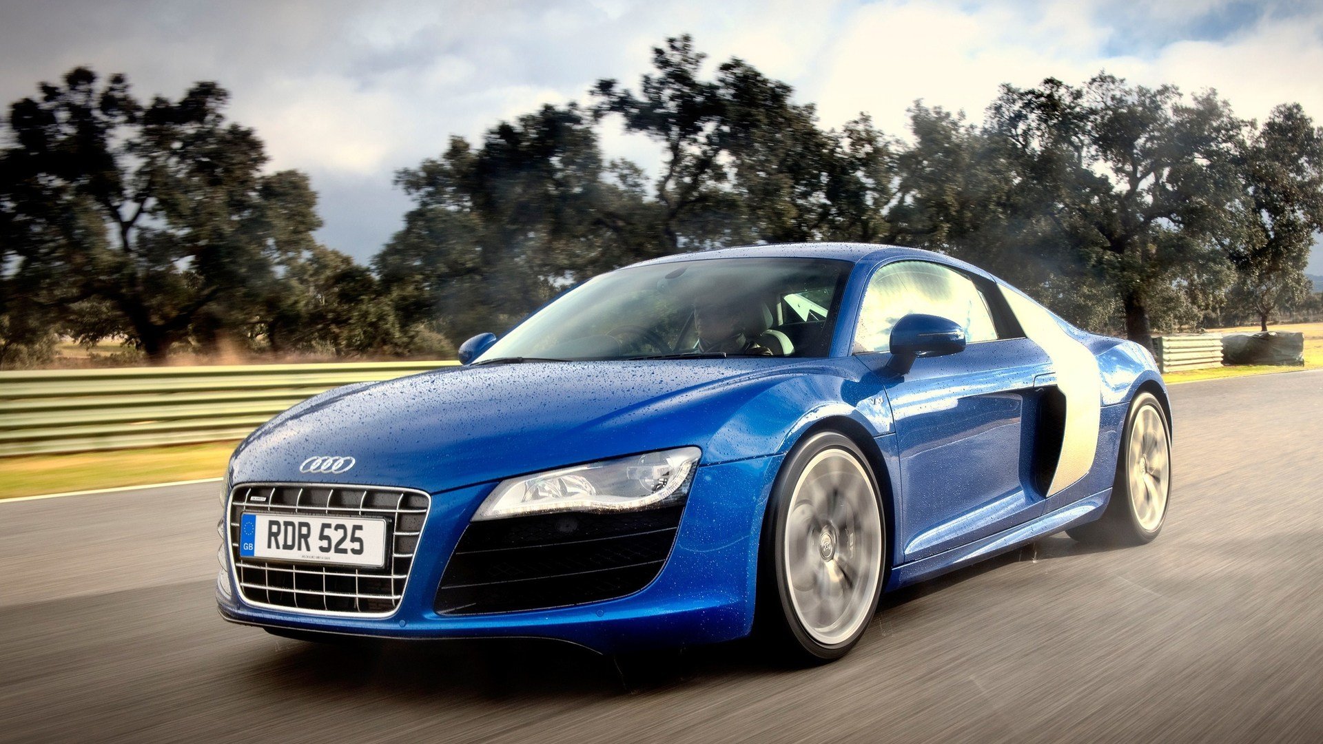 Download Vehicle Audi HD Wallpaper