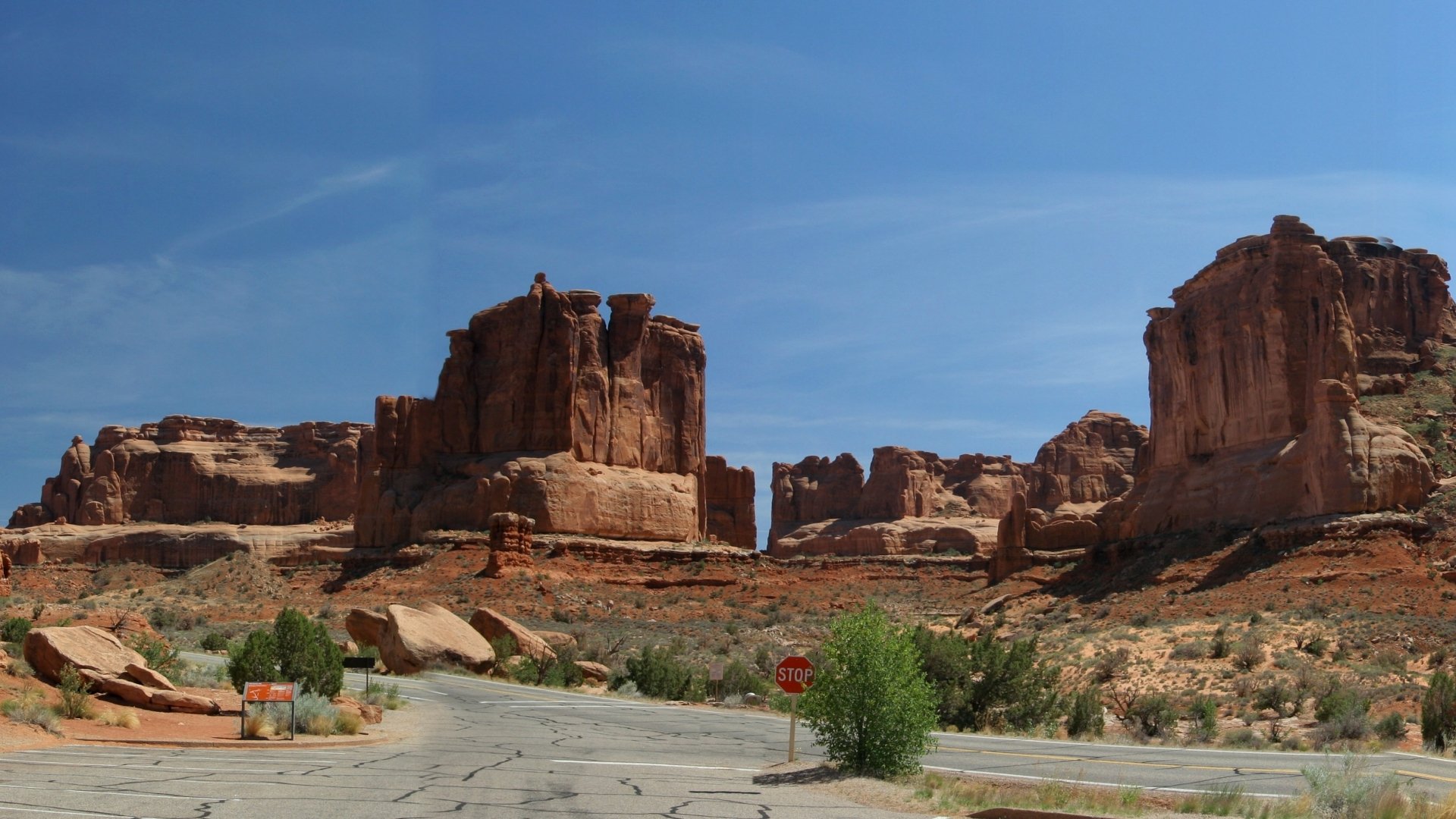 Download Nature Rock HD Wallpaper