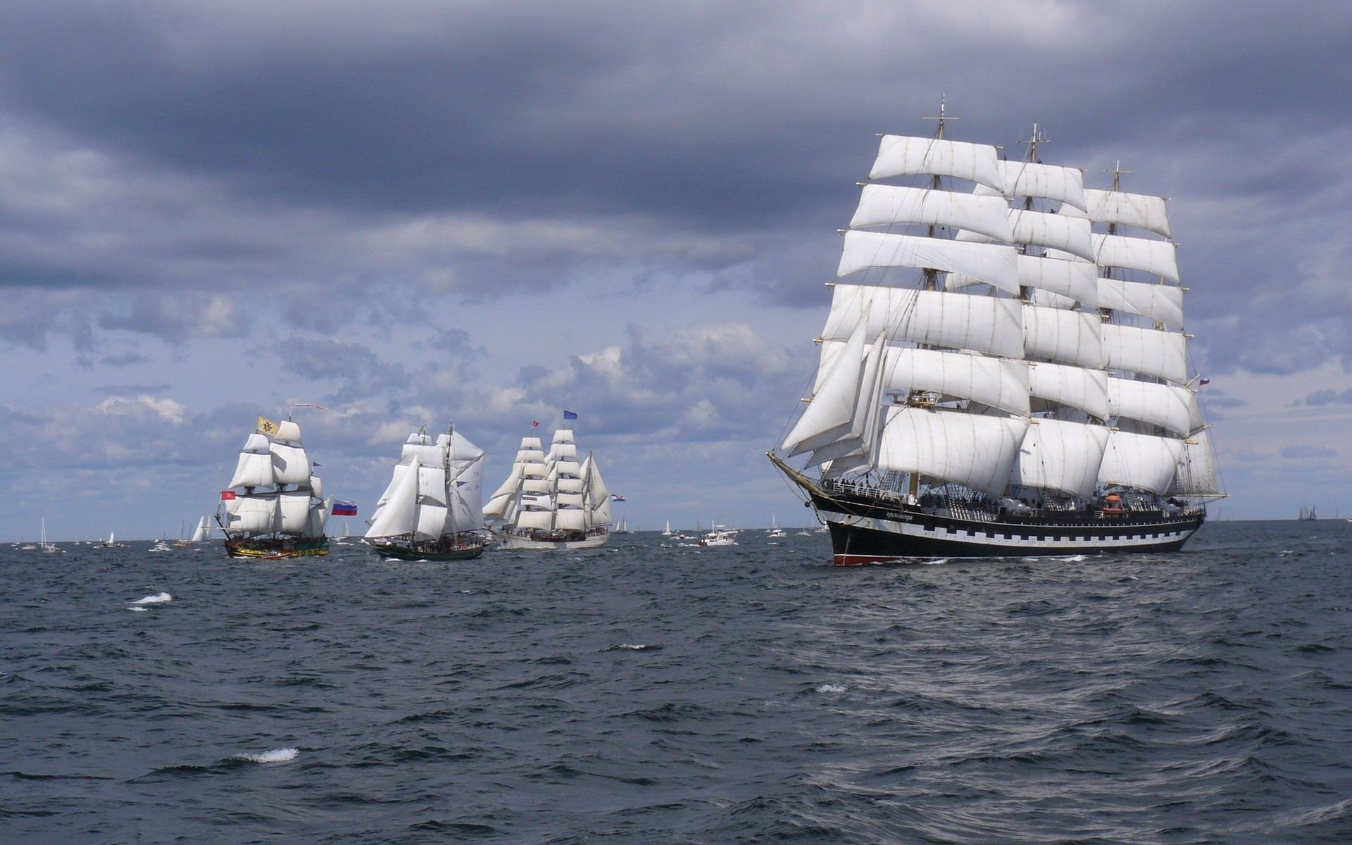 Ship. Корабль, Барк Крузенштерн. «Крузенште́рн» — четырёхмачтовый Барк. Парусный Фрегат Крузенштерн. Паруса Барка Крузенштерн.