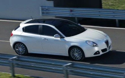 vehicle alfa romeo giulietta HD Desktop Wallpaper | Background Image