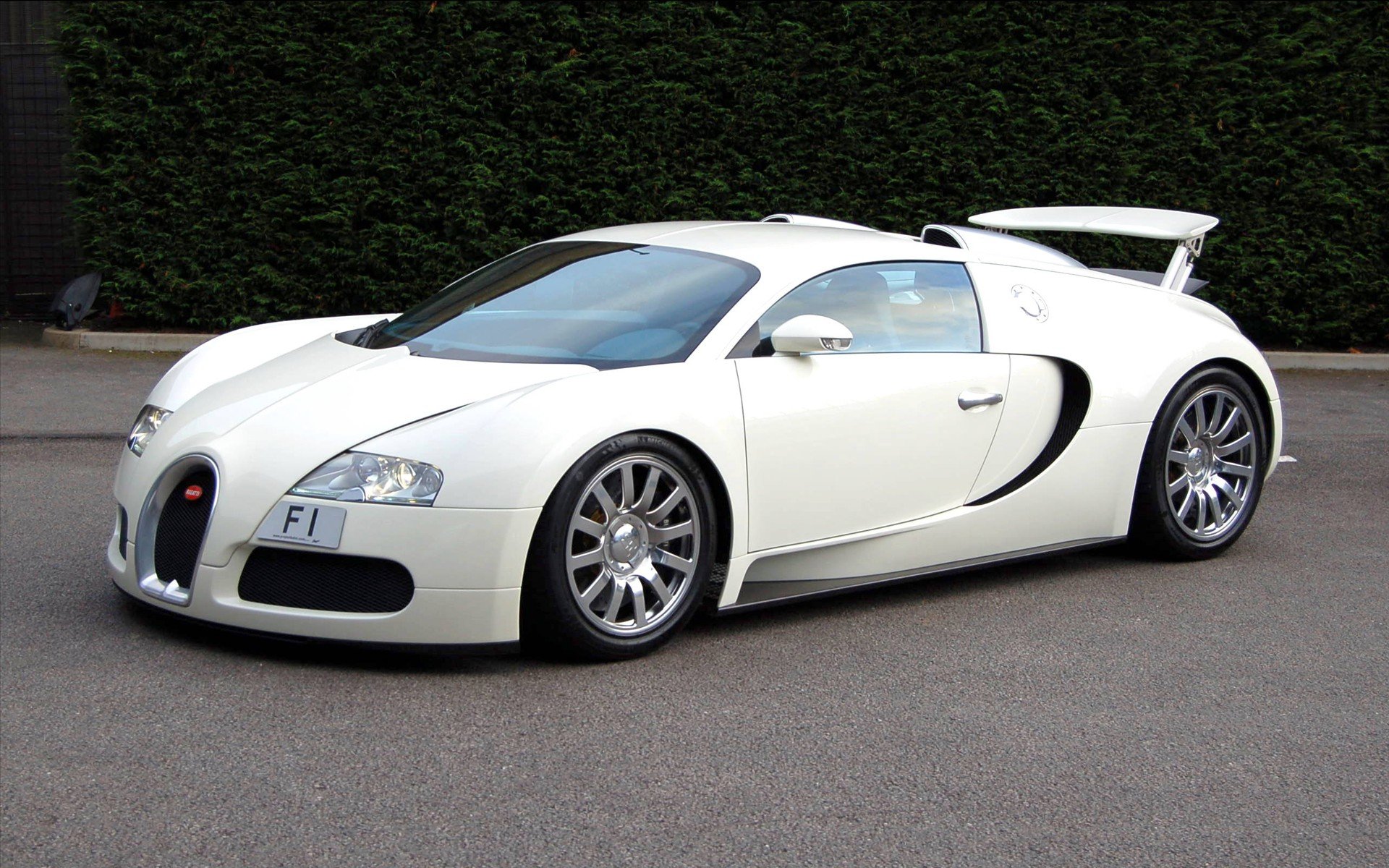 Bugatti HD Wallpaper