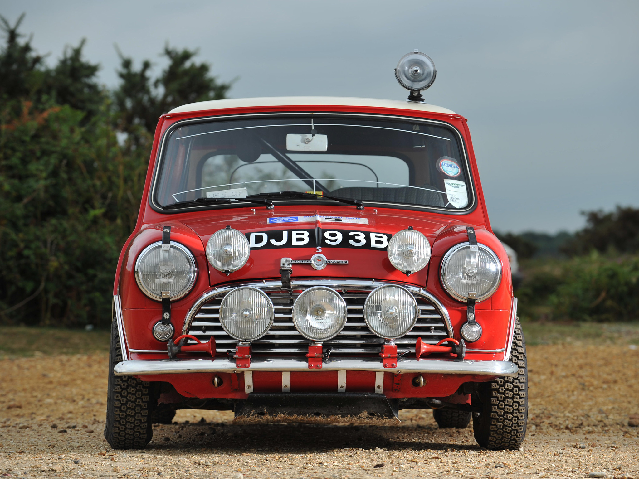 Первые мини. Mini Cooper 1964. Morris Mini Cooper. Mini Cooper ралли. Mini Cooper s Rally.