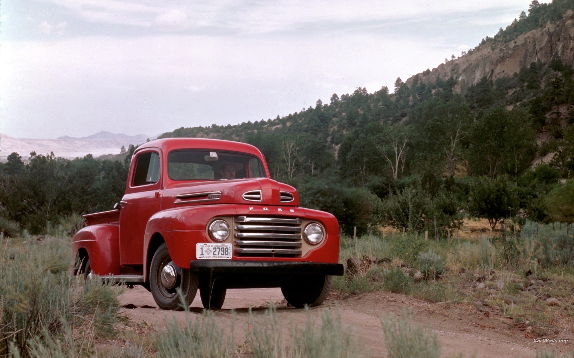 Download Vehicle Ford F-1 HD Wallpaper