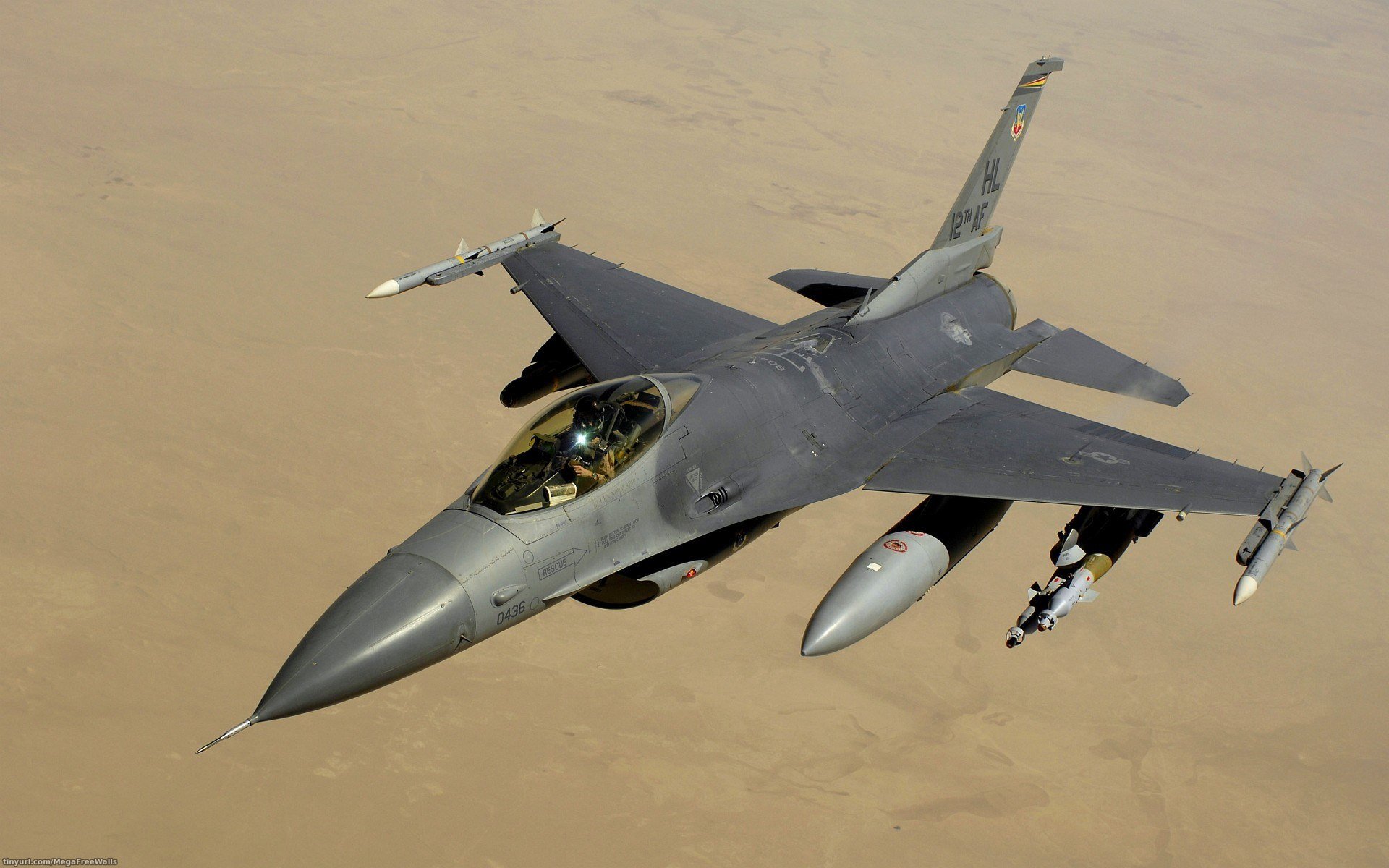 Download Military General Dynamics F-16 Fighting Falcon HD Wallpaper