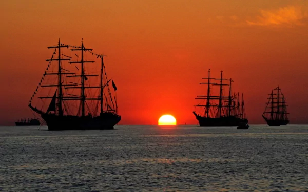  Sunset Sailing