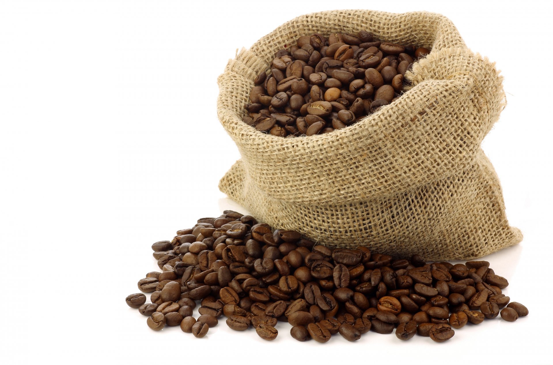 large-bag-of-coffee-beans-4k-ultra-hd-wallpaper-sfondo-4896x3232