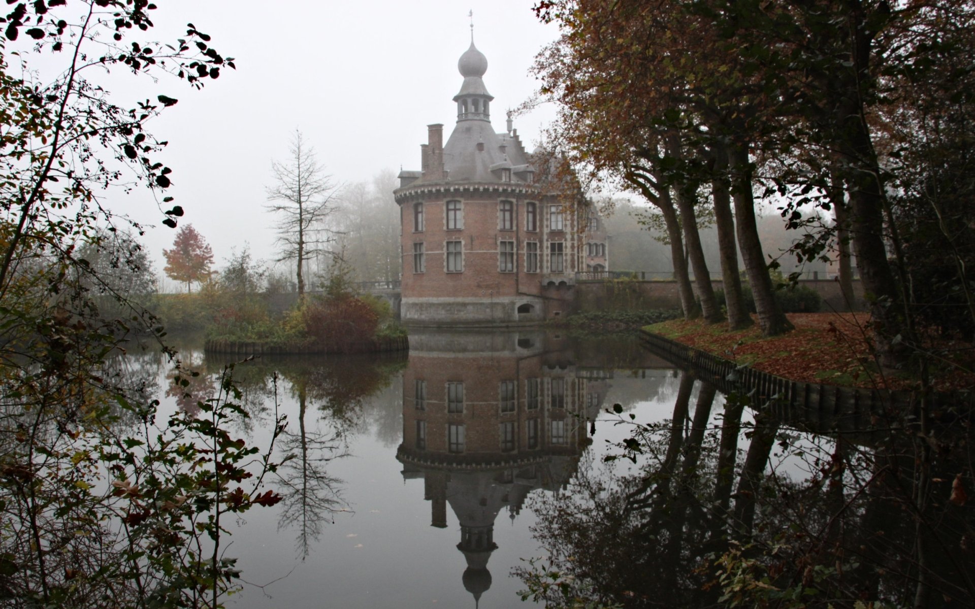 Download Man Made Ooidonk Castle HD Wallpaper