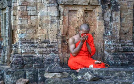 Pre Rup Temple religious monk HD Desktop Wallpaper | Background Image